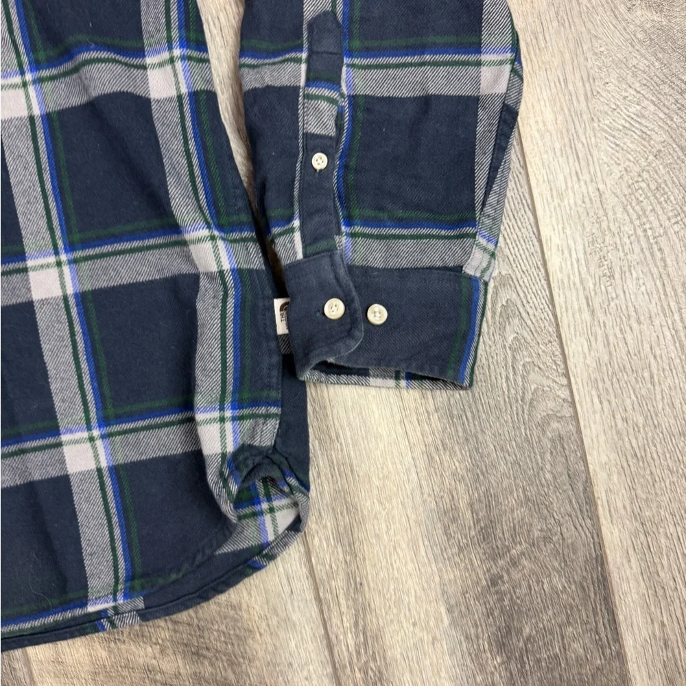 North Face Mens Navy Plaid Button‎ Down Top